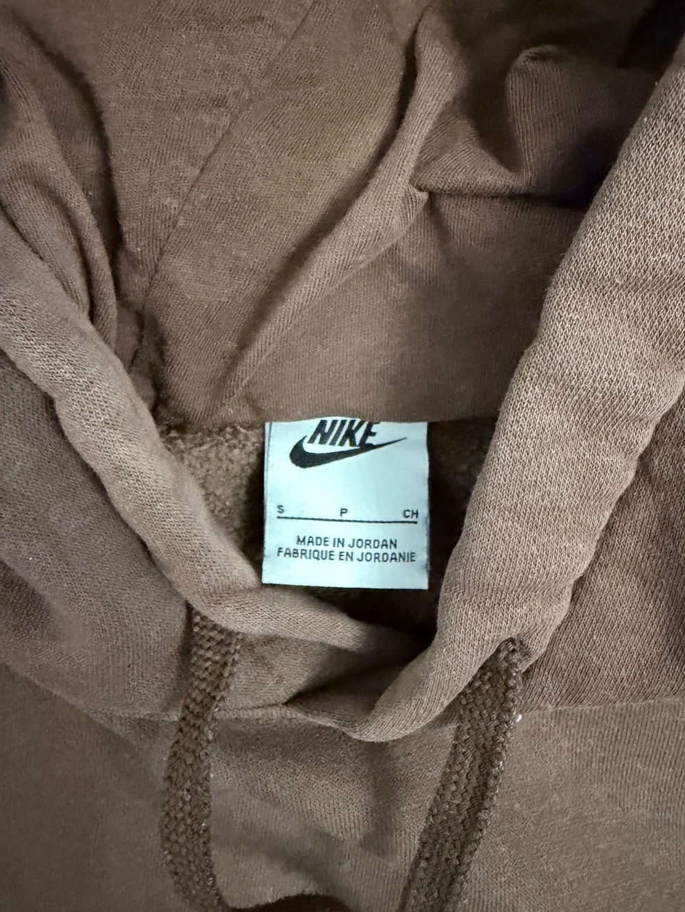 Nike title sportswear